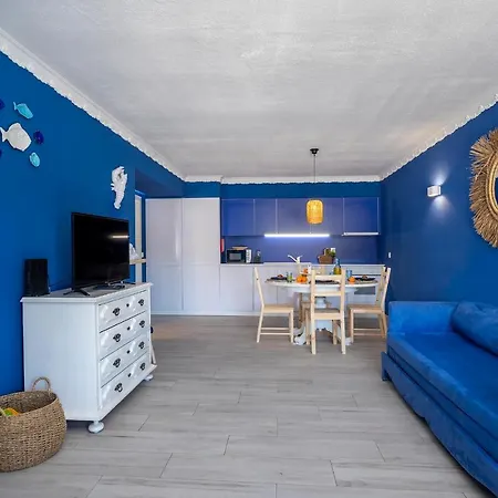 Charming Blue *